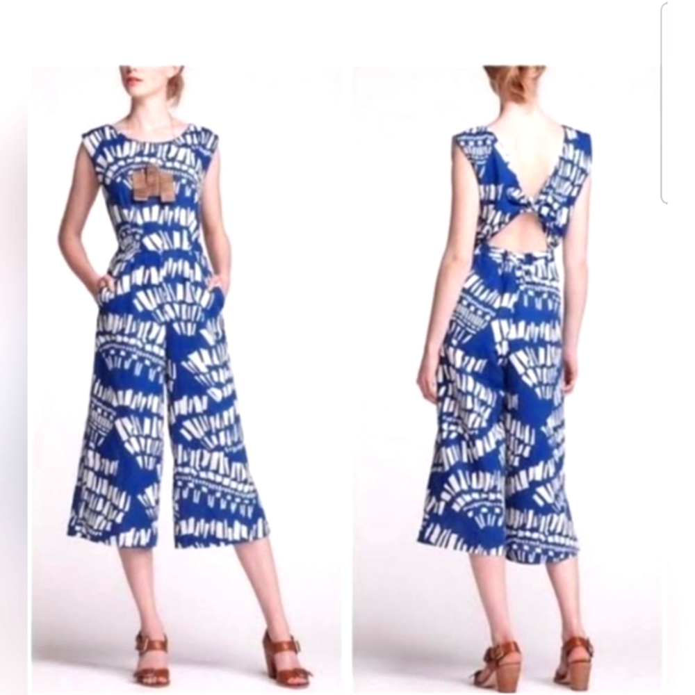 Blue and white jumpsuit with pockets!